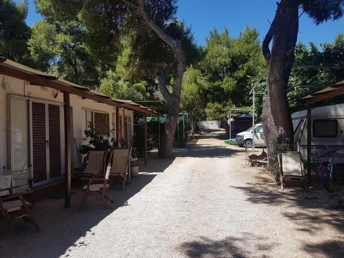 فندق Xenicamp-Retreat نافبليو المظهر الخارجي الصورة